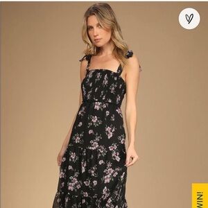 Lulus Black Floral Print Tie-Strap Tiered Midi Dress